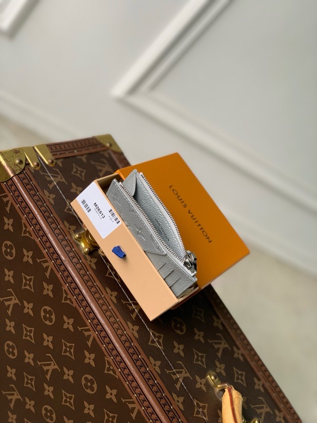 Louis Vuitton Lisa Wallet M26513 gray
