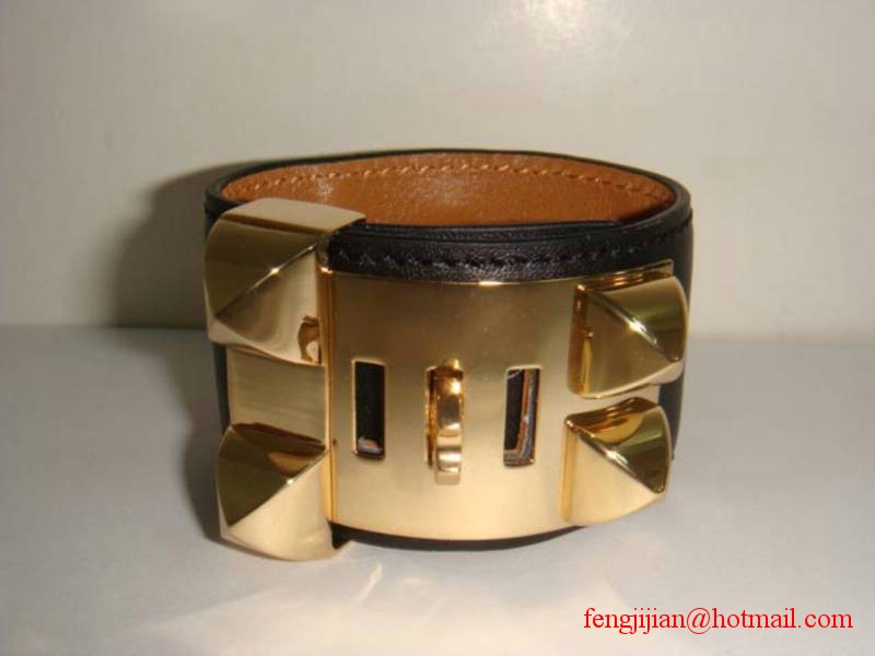 Beautiful HERMES COLLIER DE CHIEN BRACELET