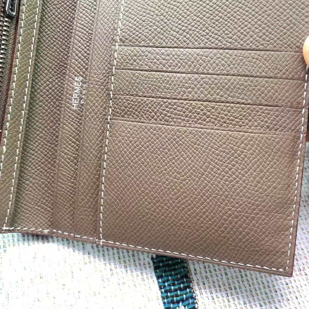 Hermes Bastia Epsom card case H2239 Gray Hermes Bastia Epsom card case H2239 Gray