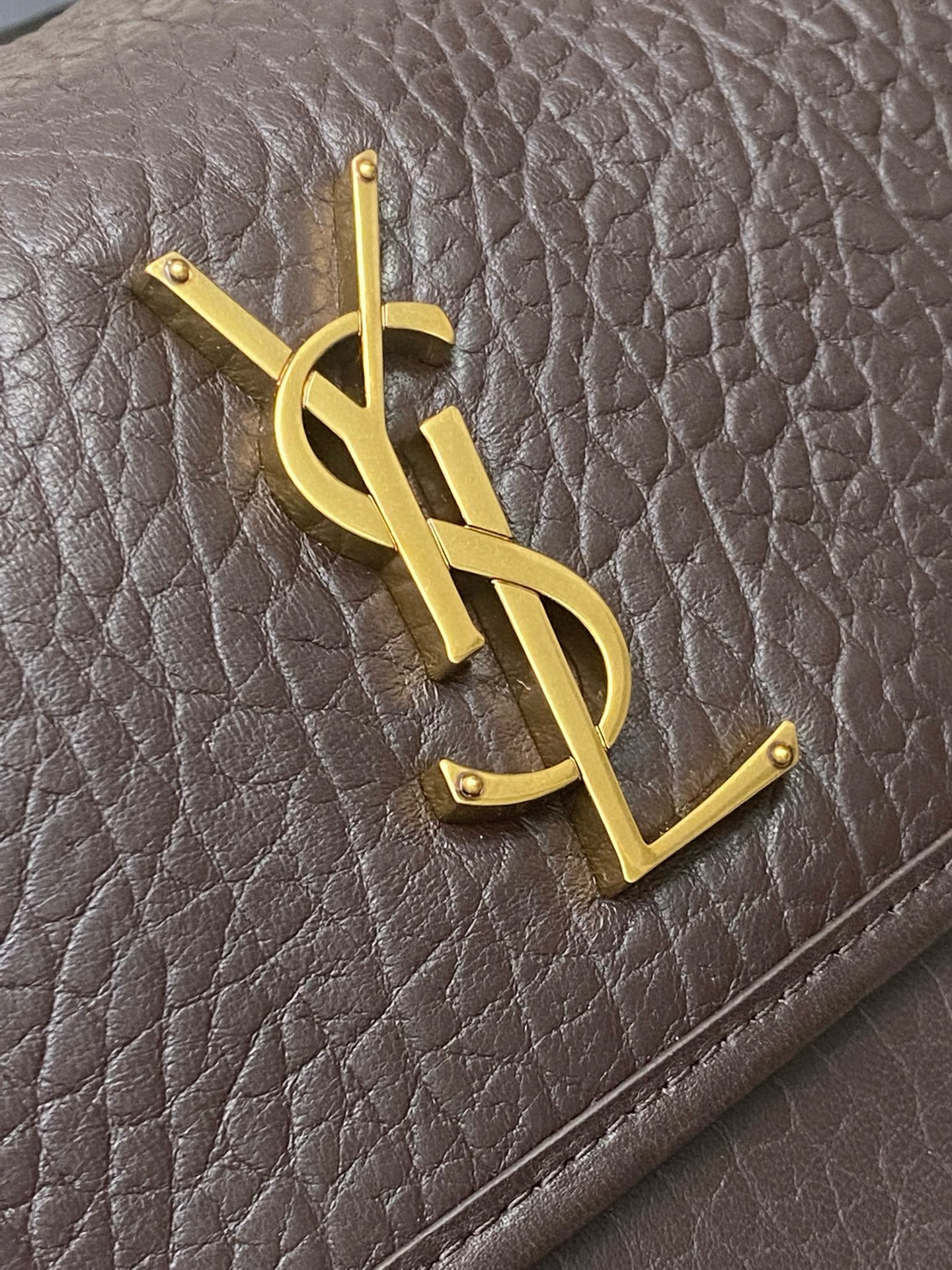 Saint Laurent NIKI MEDIUM IN GRAINED LAMBSKIN 633178 coffee red